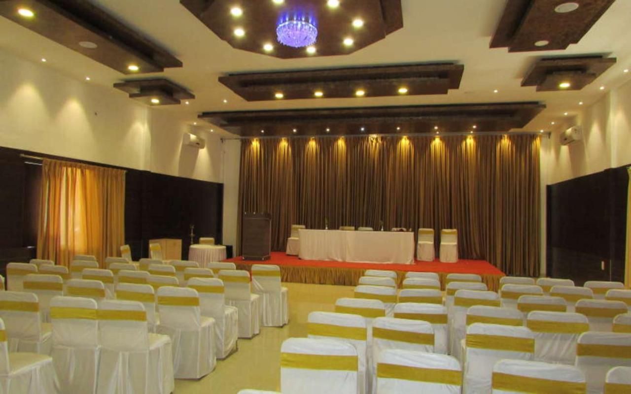 מייזור Hotel Kalyani מראה חיצוני תמונה