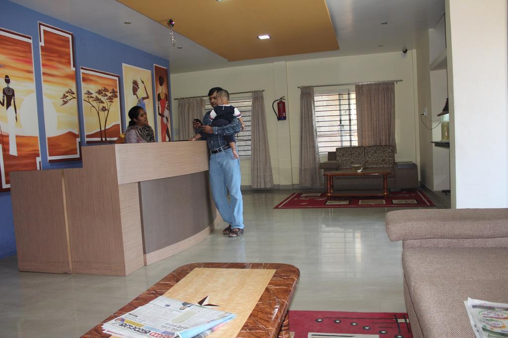 מייזור Hotel Kalyani מראה חיצוני תמונה